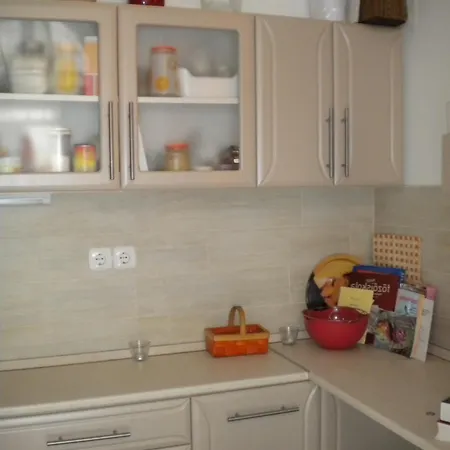 Central Cosy Flat For 3 * בודפשט